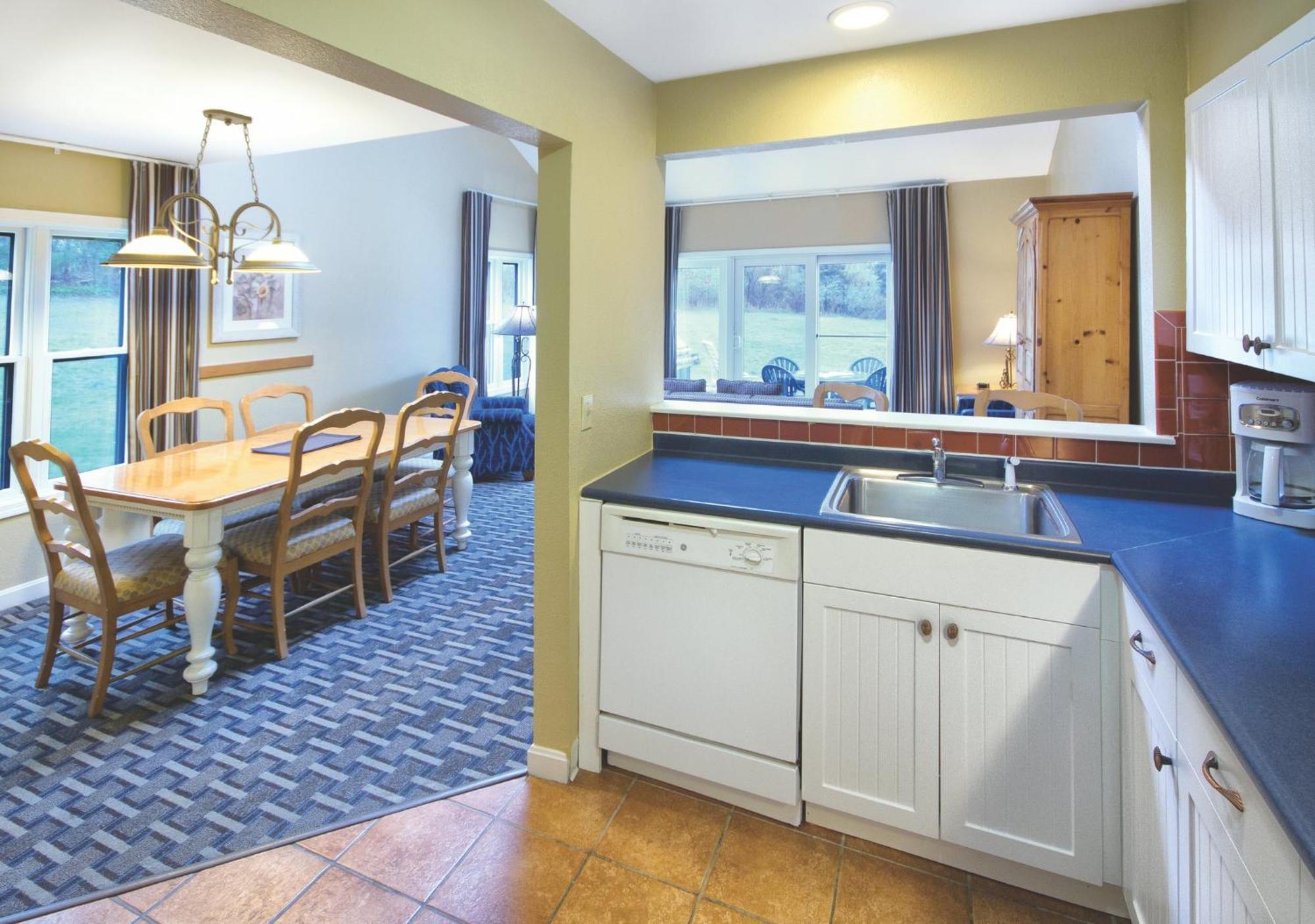 Club Wyndham Newport Overlook Jamestown Exterior foto